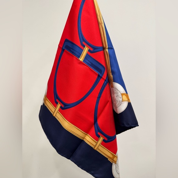 Celine Paris Scarf-Rare 💎 - Picture 6 of 6